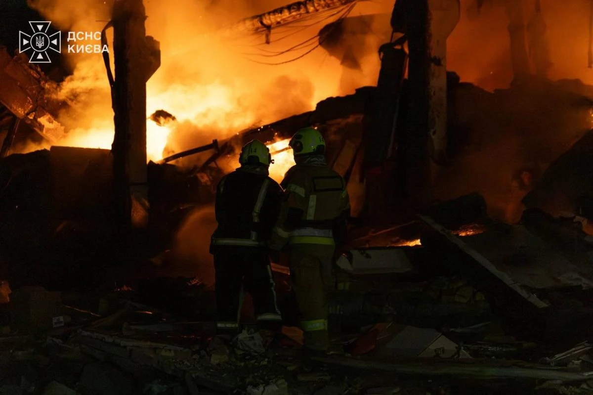 У Києві офіційно підтвердили відсутність жертв на території дитячої лікарні після удару 11 серпня