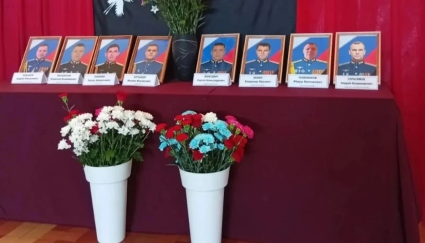 ЗМІ назвали імена загиблих в аварії Ту-95МС офіцерів: троє — з «Книги катів»
